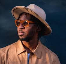 Bez Biography